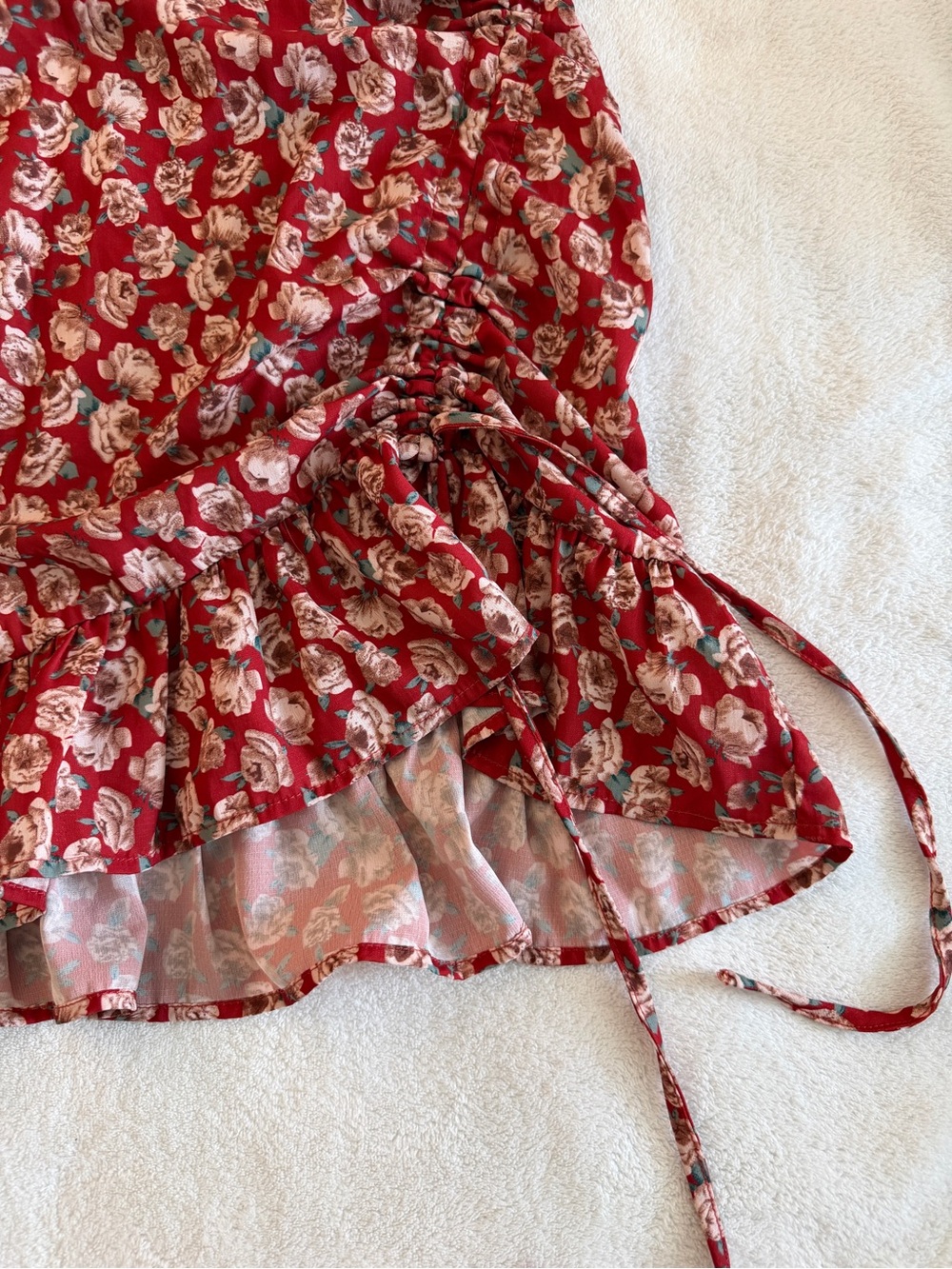 Red Floral Ruffle Mini Skirt - Picture 2 of 3